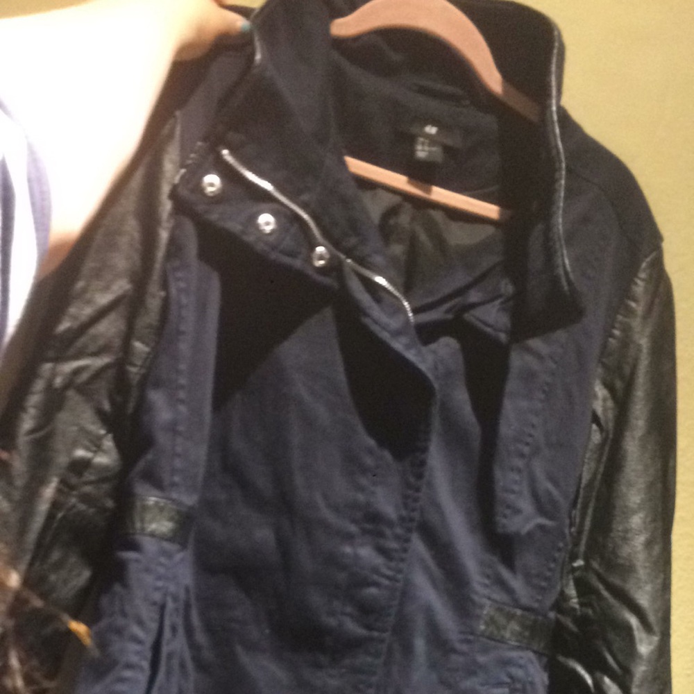 Coat jacket with leather sides